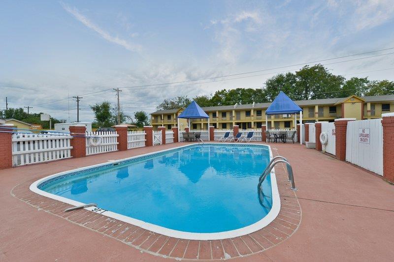 Best Western Markita Inn Durant Facilities photo